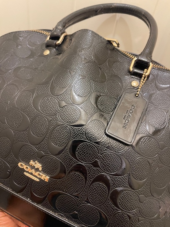 Coach, please check all picture of condition - Picture 6 of 17